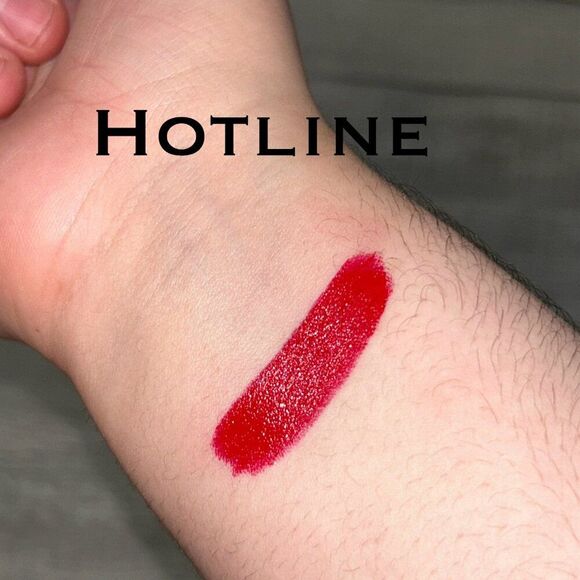 Set of 2 BLACK OPAL Lipsticks Hotline TESTERS True Tone Vitamin Rich BLK/OPL - Picture 2 of 9